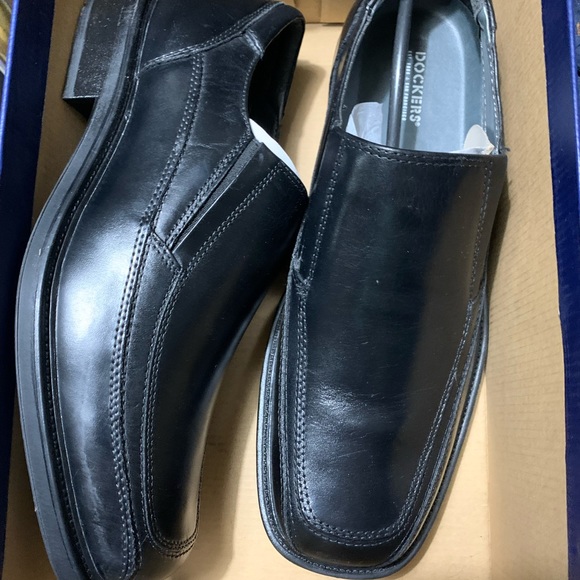 Dockers® Proposal Men's Leather Slip-On Shoes Black 10 Medium NIB Padded Footbed - Picture 3 of 4